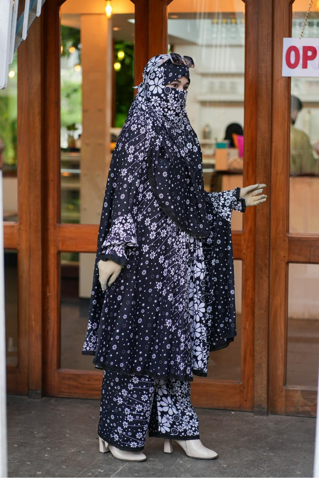 Khimar And Plazu Set | Code 698 - Image 3